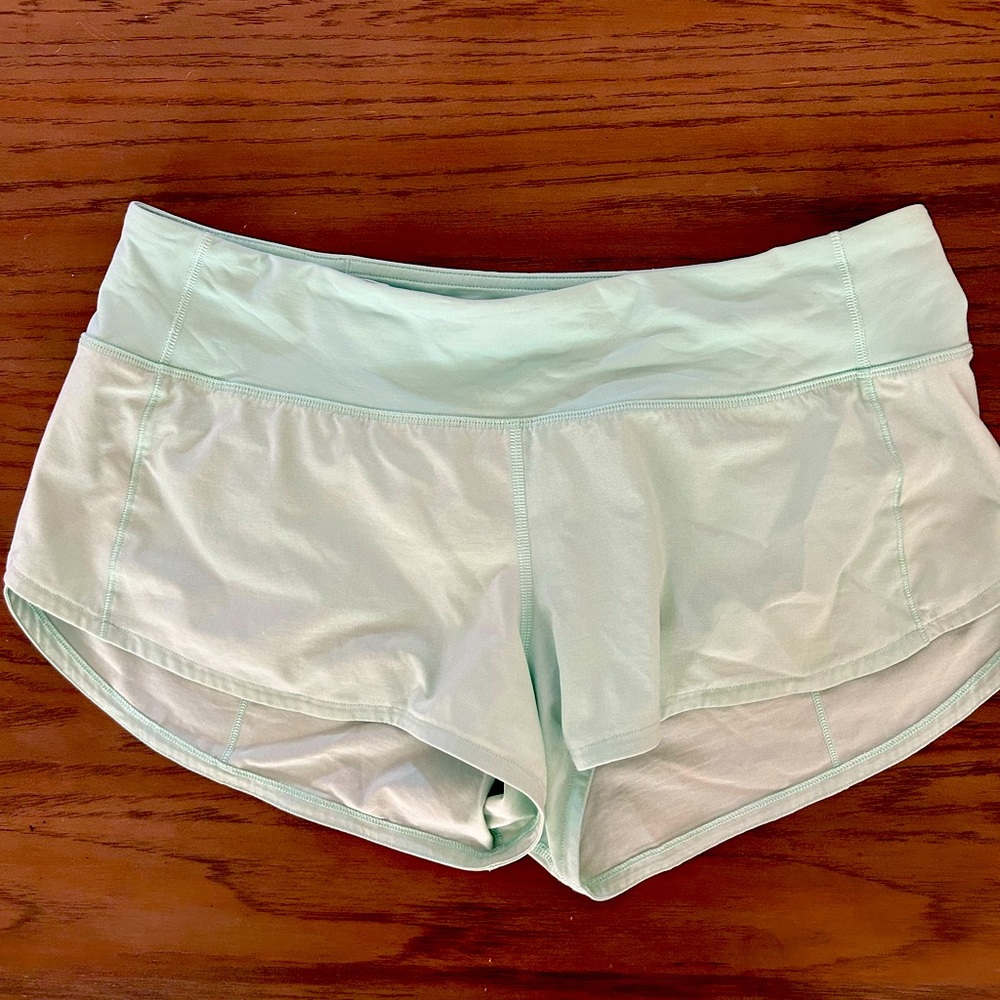 Lululemon speed up short size 8 2.5 in inseam teal/seafoam